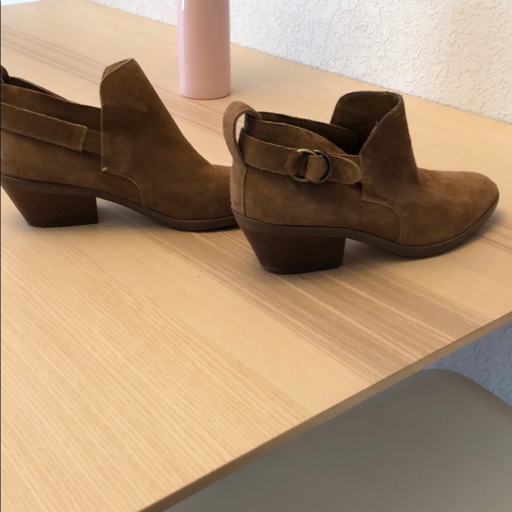 Steve Madden booties